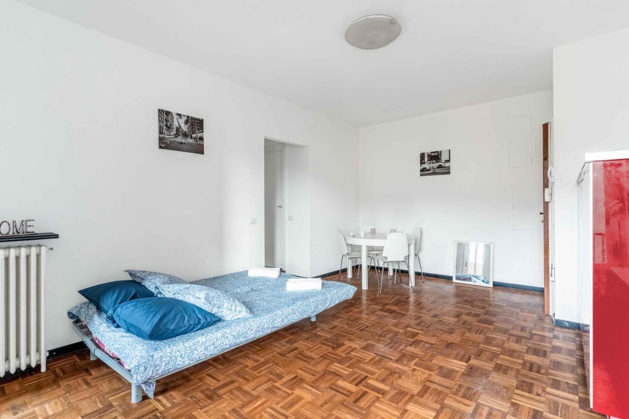 Mi8 -10 Minutes From The Duomo- Large Apartment Milano Ngoại thất bức ảnh